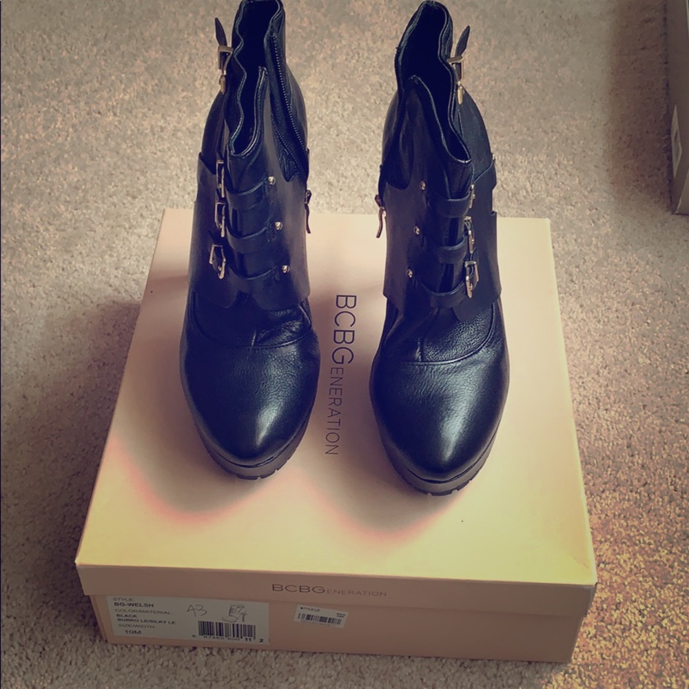BCBG Generation black booties